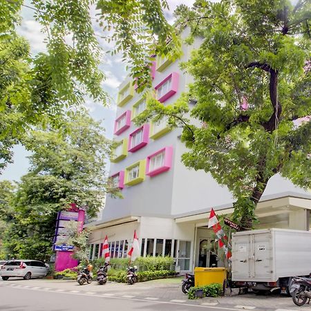Hotel O Gambir Near Juanda Station Formerly Bunga Dahlia Jakarta Eksteriør billede