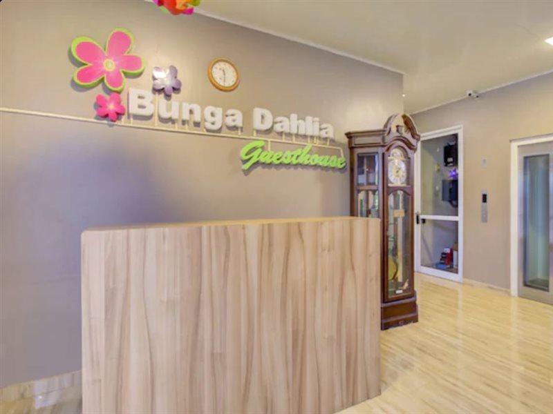 Hotel O Gambir Near Juanda Station Formerly Bunga Dahlia Jakarta Eksteriør billede
