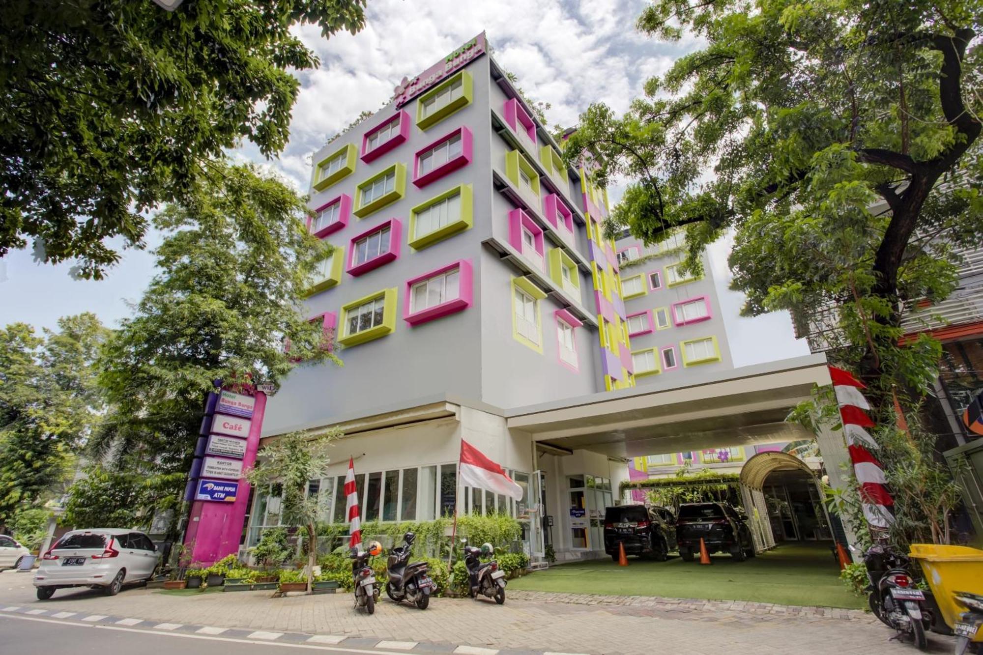 Hotel O Gambir Near Juanda Station Formerly Bunga Dahlia Jakarta Eksteriør billede