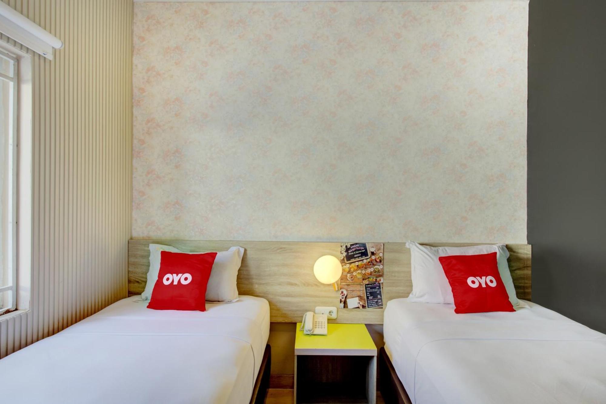 Hotel O Gambir Near Juanda Station Formerly Bunga Dahlia Jakarta Eksteriør billede